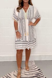 Casual-printed-V-neck-dress-3.jpg