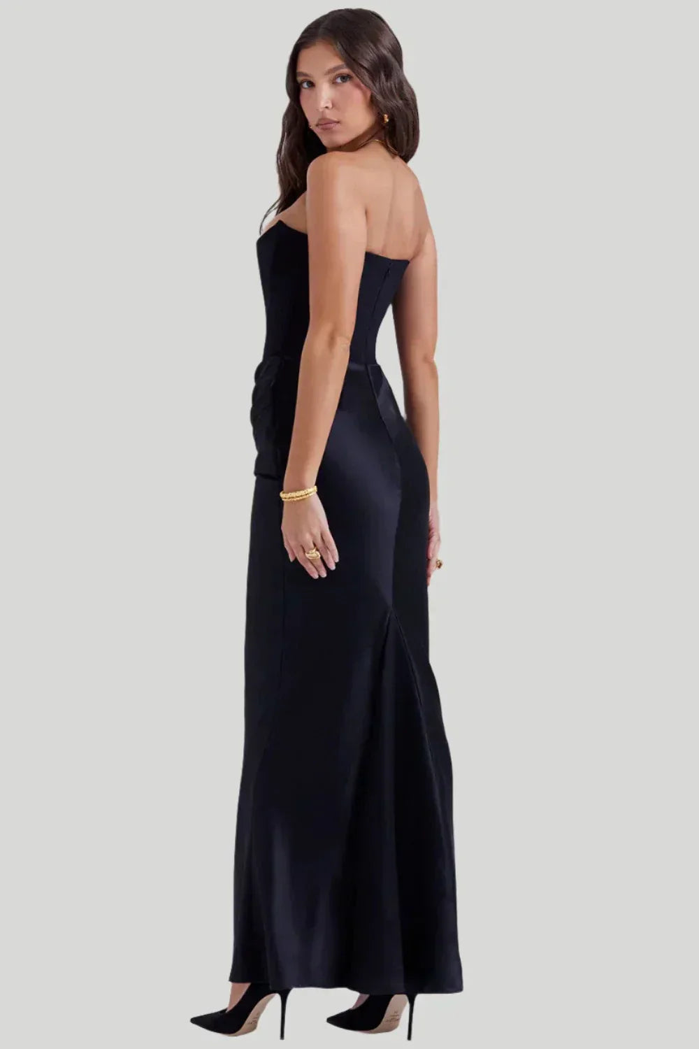 Second image of Isla - Off-Shoulder Maxi Dress